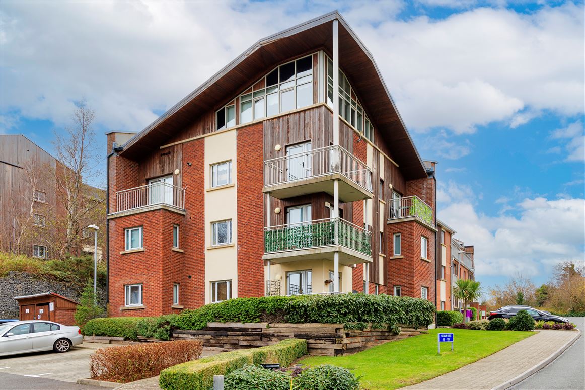 95 Cluain Shee, Aiken's Village, Stepaside, Dublin 18