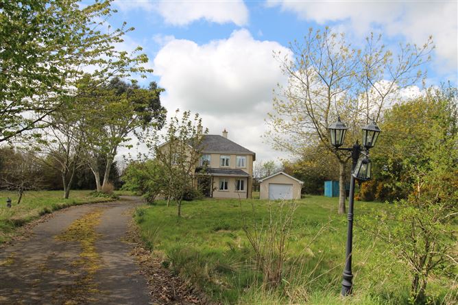 "Topaz House" Ballintim, Camolin, Wexford