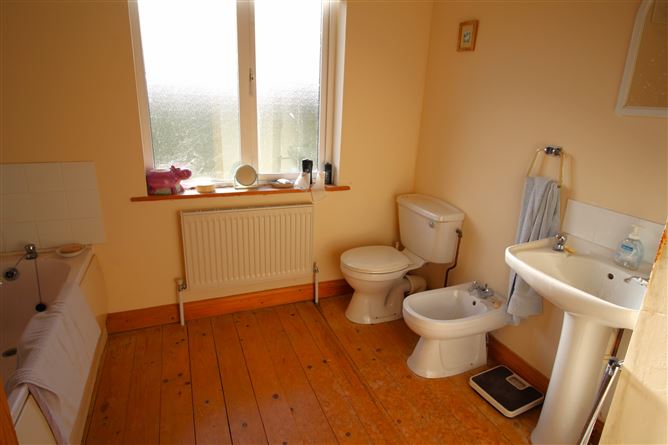 "Topaz House" Ballintim, Camolin, Wexford