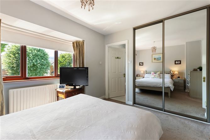 9 Glenbourne Close, Leopardstown, Dublin 18