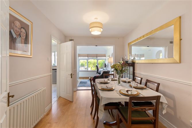 9 Glenbourne Close, Leopardstown, Dublin 18