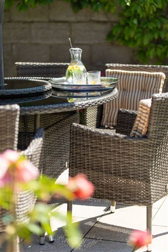 9 Glenbourne Close, Leopardstown, Dublin 18