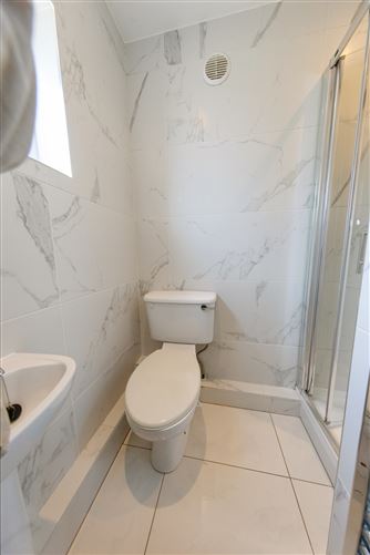 9 Glenbourne Close, Leopardstown, Dublin 18