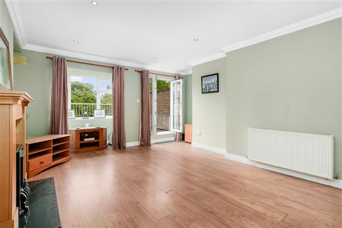 Photo 6 of 34 — 17 Newlands Manor Drive, Clondalkin, Dublin 22