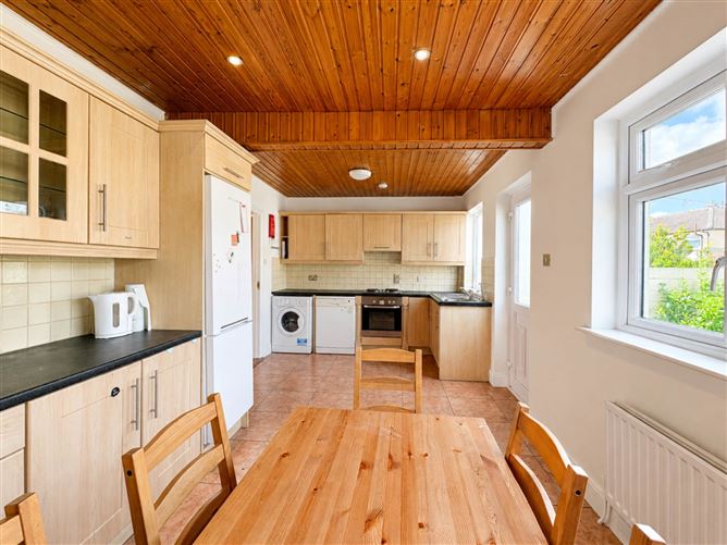 Photo 7 of 25 — 24 Ashington Heath, Navan Road, Dublin 7