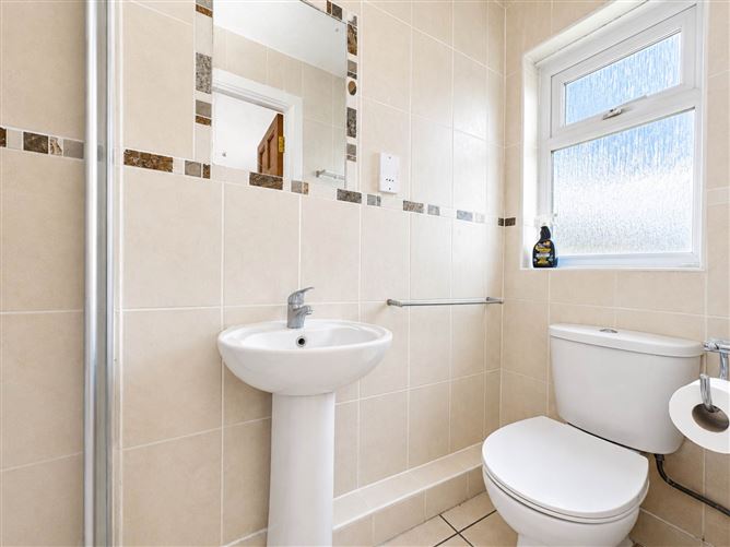 Photo 13 of 25 — 24 Ashington Heath, Navan Road, Dublin 7