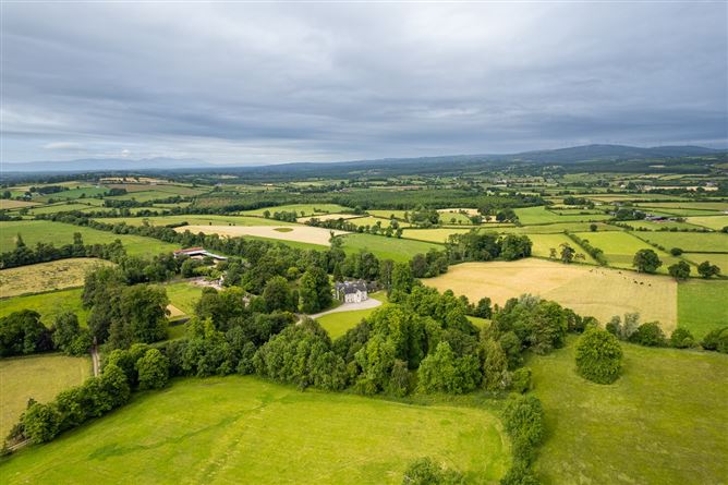 Moyaliffe, Ballycahill, Thurles, Co. Tipperary on 12 acres / 4.85ha
