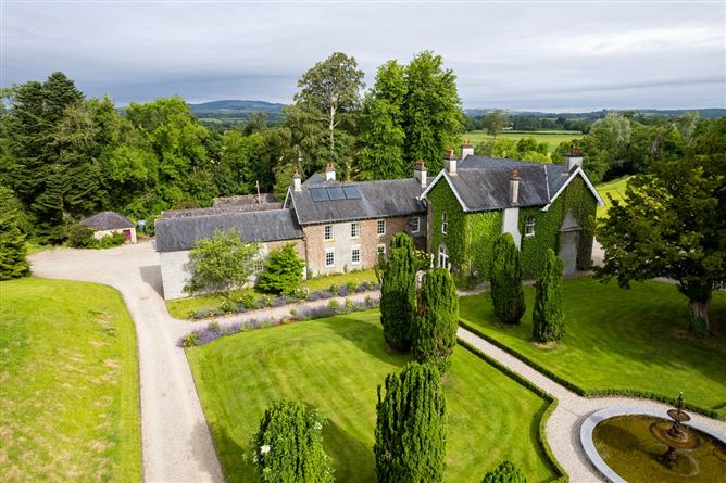 Moyaliffe, Ballycahill, Thurles, Co. Tipperary on 12 acres / 4.85ha