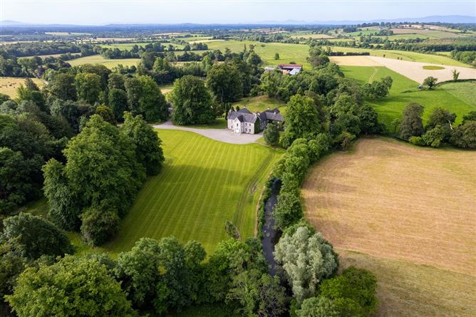Moyaliffe, Ballycahill, Thurles, Co. Tipperary on 12 acres / 4.85ha