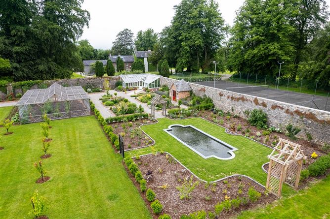 Moyaliffe, Ballycahill, Thurles, Co. Tipperary on 12 acres / 4.85ha