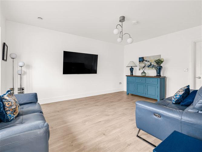80 Kilbelin Abbey, Newbridge, Kildare
