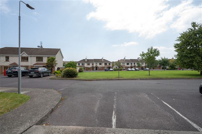 1 The Green, Heron's Wood, Carrigaline, Cork
