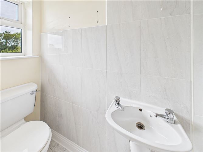 33 Willow Park, Mount Garrett, New Ross, Co. Wexford