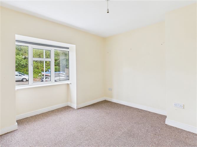 33 Willow Park, Mount Garrett, New Ross, Co. Wexford