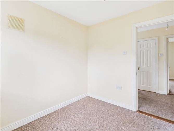 33 Willow Park, Mount Garrett, New Ross, Co. Wexford
