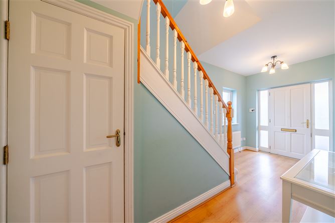 30 Foxfield, Castlebar, Mayo