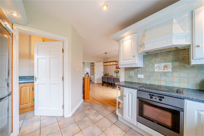 30 Foxfield, Castlebar, Mayo