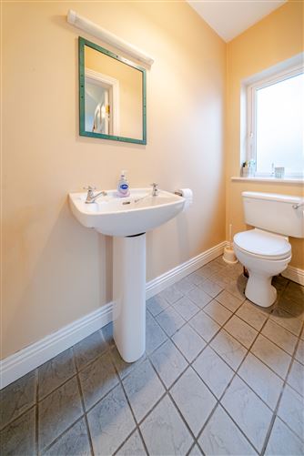 30 Foxfield, Castlebar, Mayo