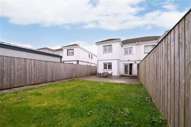 30 Foxfield, Castlebar, Mayo