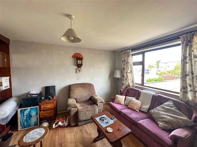 91 Clareview Park, Ballybane, Galway