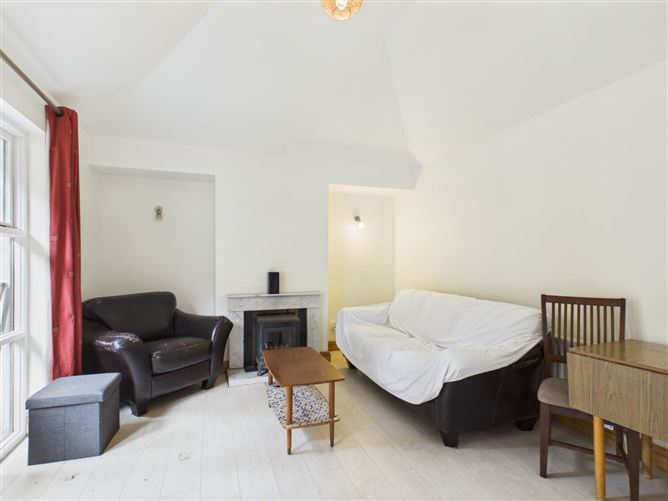 12 Cathedral Close, Tullow Street, Carlow, County Carlow