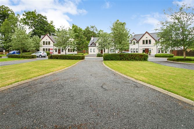 26 Errew Drive, Lough Rynn, Mohill, Co. Leitrim