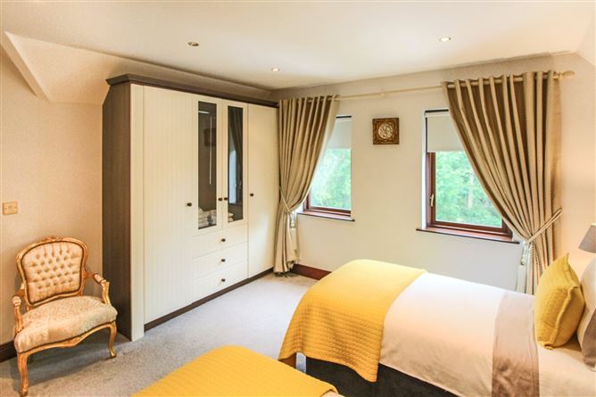 26 Errew Drive, Lough Rynn, Mohill, Co. Leitrim