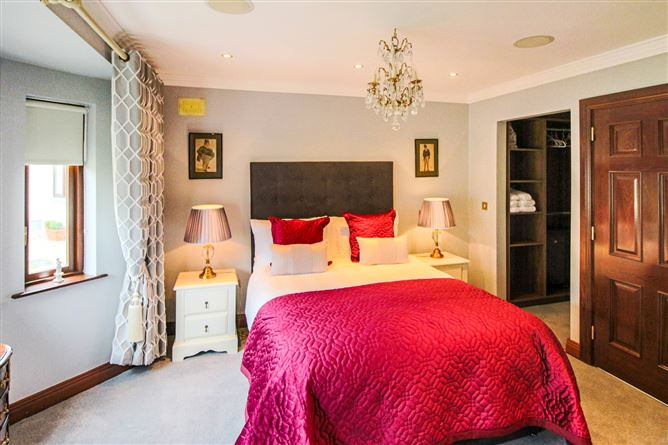 26 Errew Drive, Lough Rynn, Mohill, Co. Leitrim