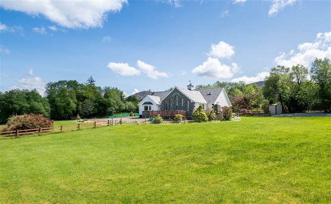 Ronnoc View, Killaha West, Kenmare, Co. Kerry