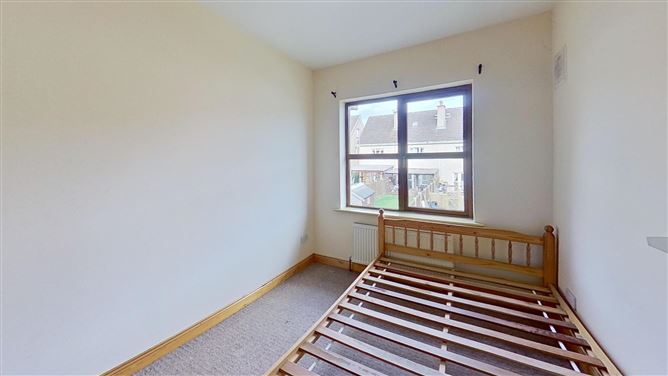 33 Rathevan Close, Portlaoise, Co. Laois