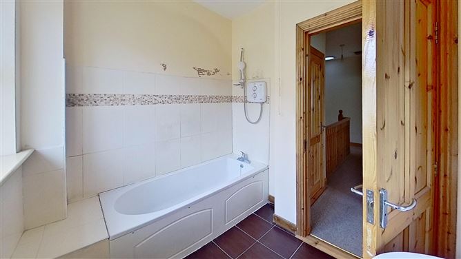 33 Rathevan Close, Portlaoise, Co. Laois