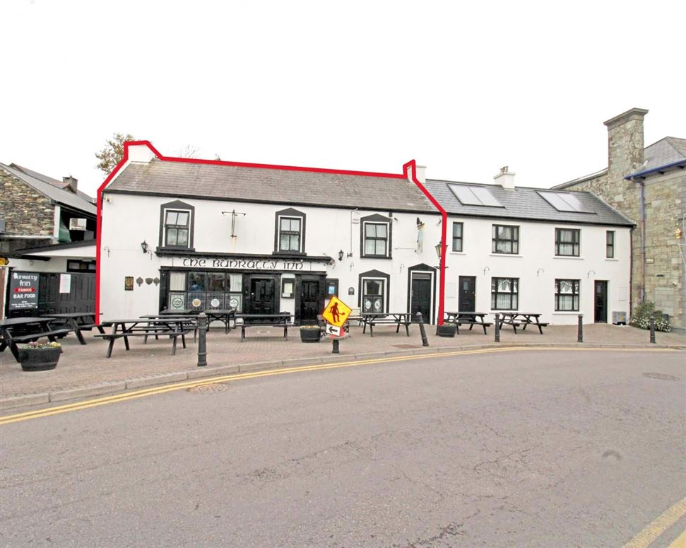The Bunratty Inn, Main Street, Schull, Cork