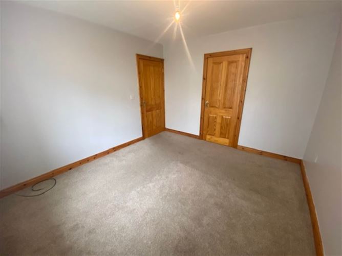12 Na Hinseain, Manorcunningham, County Donegal