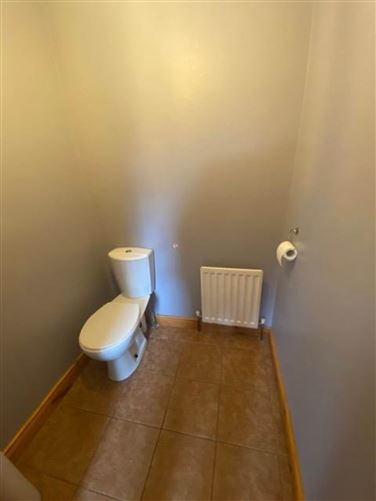 12 Na Hinseain, Manorcunningham, County Donegal
