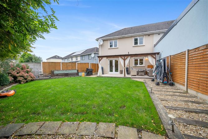 8 Bealing Grove, Tyrrelstown, Dublin 15, County Dublin