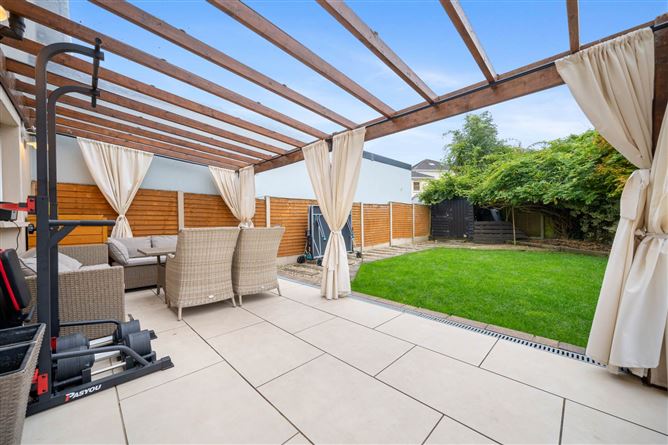 8 Bealing Grove, Tyrrelstown, Dublin 15, County Dublin