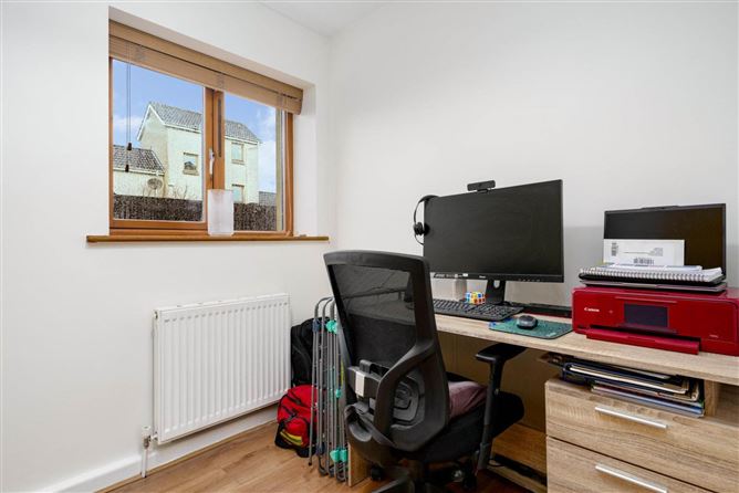 27 Whitestown Walk, Blanchardstown, Dublin 15, County Dublin