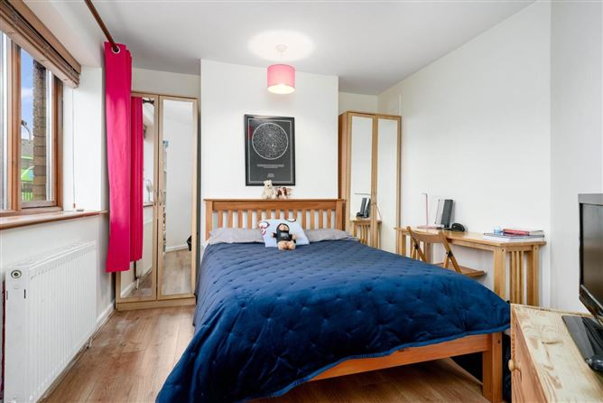 27 Whitestown Walk, Blanchardstown, Dublin 15, County Dublin