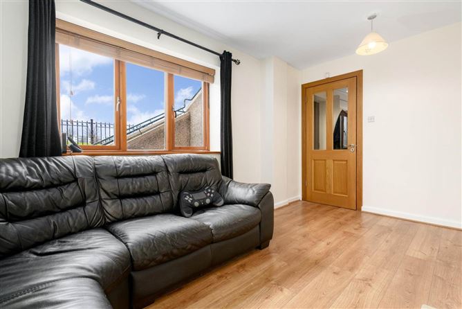 27 Whitestown Walk, Blanchardstown, Dublin 15, County Dublin