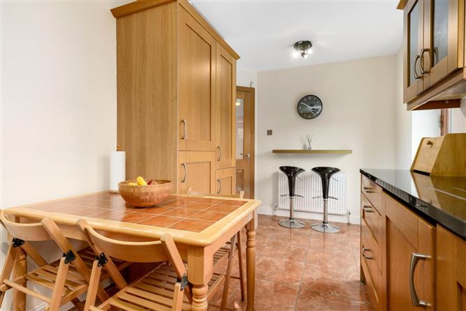 27 Whitestown Walk, Blanchardstown, Dublin 15, County Dublin