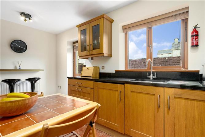 27 Whitestown Walk, Blanchardstown, Dublin 15, County Dublin