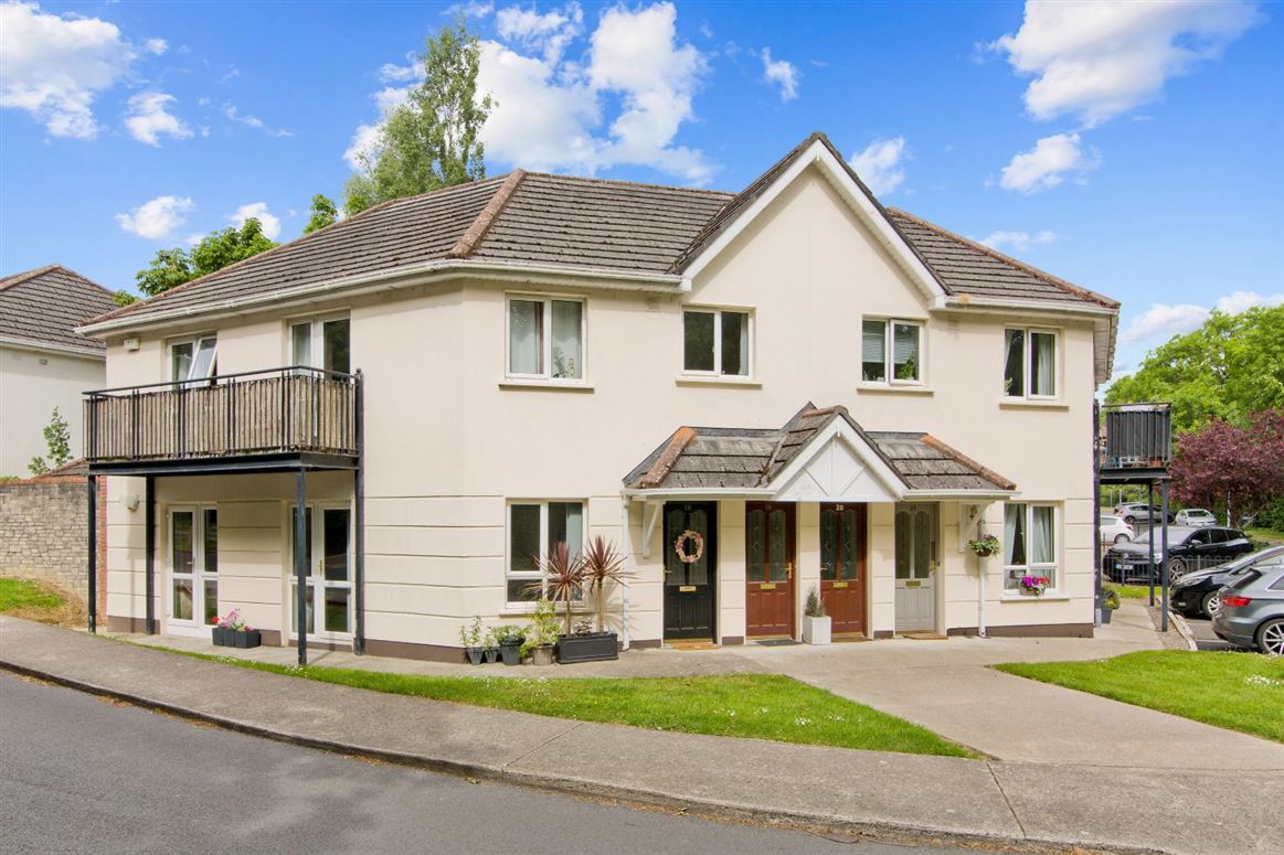 18 Cruagh Rise, Stepaside, Dublin 18