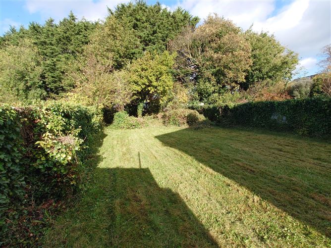 9 Larchfield Road, Goatstown,   Dublin 14
