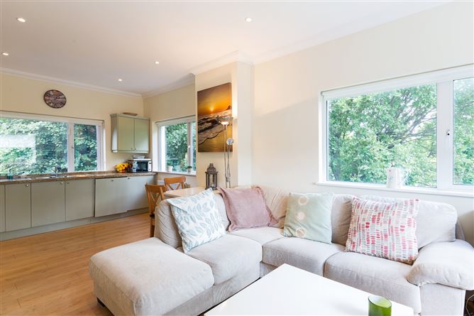 Chadsley House, Leopardstown Road, Foxrock, Dublin 18