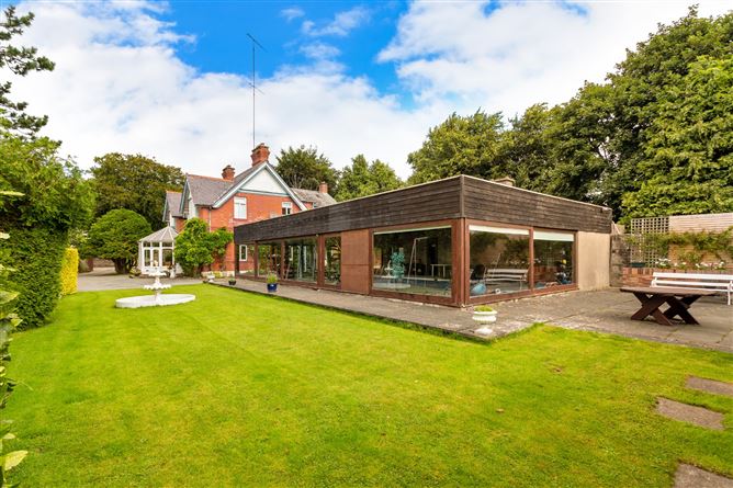 Chadsley House, Leopardstown Road, Foxrock, Dublin 18