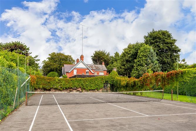 Chadsley House, Leopardstown Road, Foxrock, Dublin 18