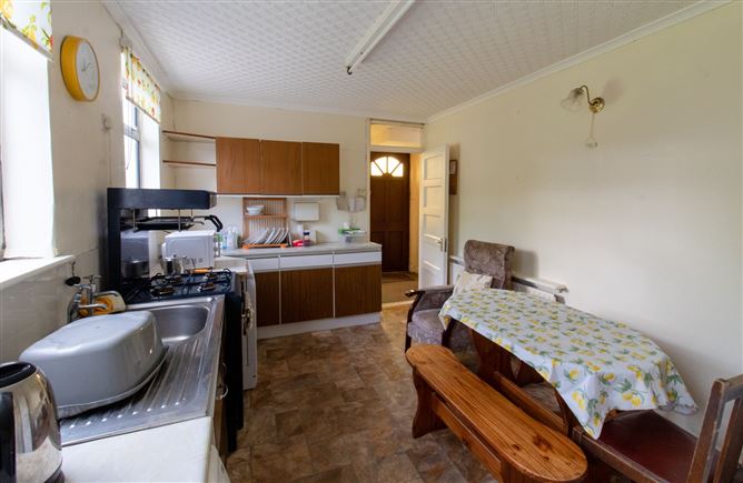 1 Edward Walsh Road, Togher, Cork