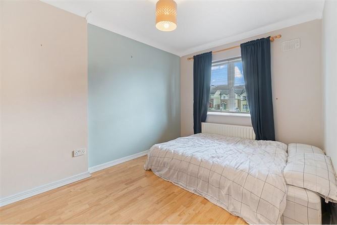 112 Cluain Riocaird, Castlegar, Co. Galway