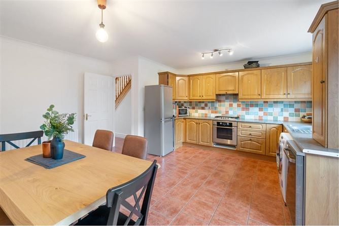 112 Cluain Riocaird, Castlegar, Co. Galway