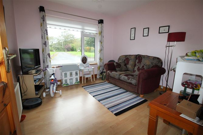 3 Dam Road, Carrigadrohid, Cork